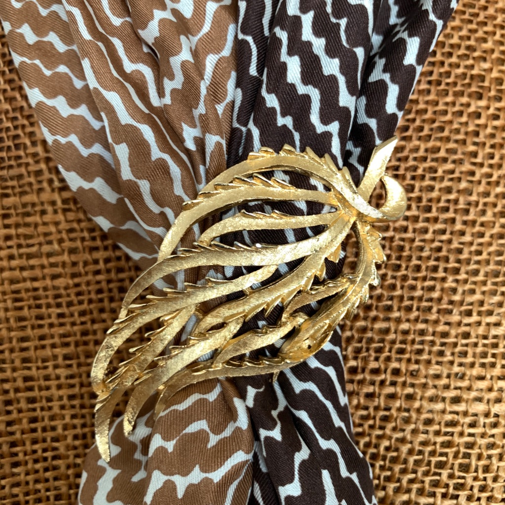 Vintage Kramer Brushed Goldtone Leaf Brooch.